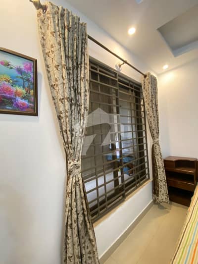 BEAUTIFUL LOCATION FURNISH BASEMENT FOR RENT