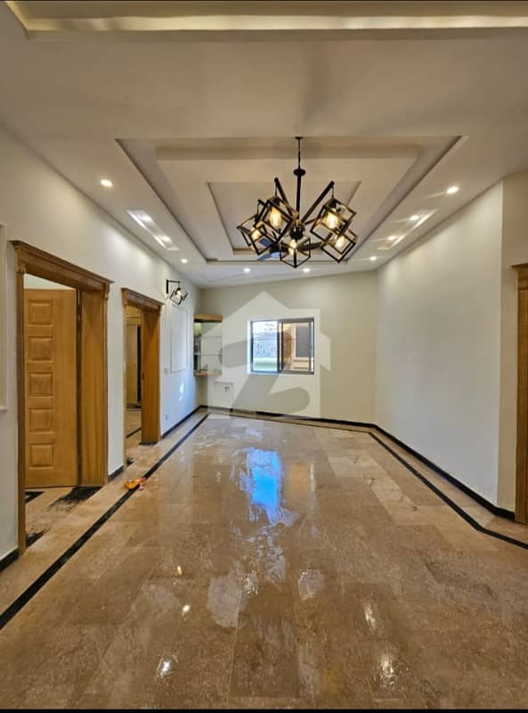 BEAUTIFUL LOCATION HOUSE FOR RENT BEAUTIFUL LOCATION HOUSE FOR RENT