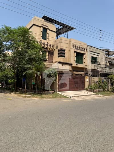 10 Marla Semi Commercial Corner House On 80 Fit Road In F2 Block With Five Bedrooms Marble With 15 KVA Solar. And A Servant Room.