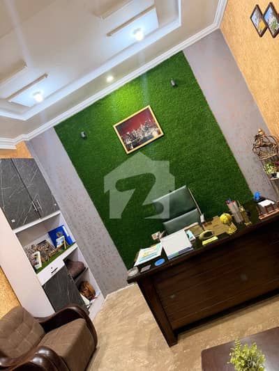 اولڈ باڑہ روڈ پشاور میں 1 مرلہ Studio دکان 55.0 لاکھ میں برائے فروخت۔