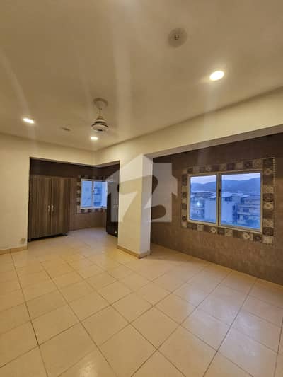 2 Bed Unfurnished Flat For Rent In E11