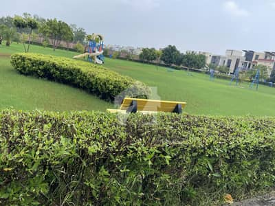چنار باغ ۔ مہران بلاک چنار باغ,لاہور میں 2 کنال رہائشی پلاٹ 3.0 کروڑ میں برائے فروخت۔