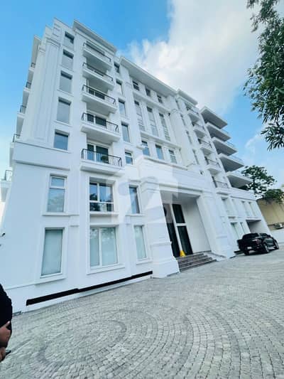 1 Bed Brand New Unfurnished Apartment Available For Rent At MM Alam Road Gulberg