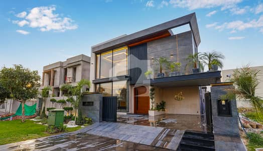 100 % Original Deal 1 Kanal Designed By Mansoor Nabi Corner Lavish Most Beautiful Modern House Available For Sale