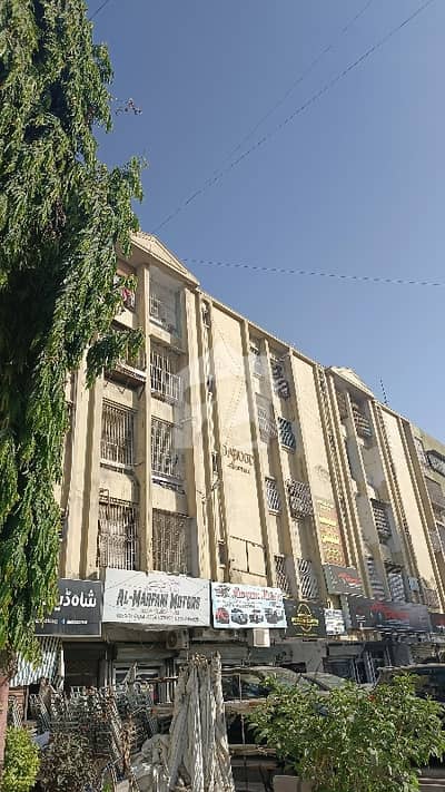 Dawood Avenue Near KFC Block 7 Gulshan-e-iqbal Karachi