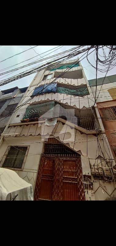 گلشنِ اقبال - بلاک 13 جی گلشنِ اقبال,گلشنِ اقبال ٹاؤن,کراچی میں 10 کمروں کا 3 مرلہ مکان 2.95 کروڑ میں برائے فروخت۔