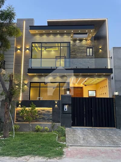 3 Years Installment Plan Luxury 1.5 Story 5 Marla Brand New House In Park View City Lahore