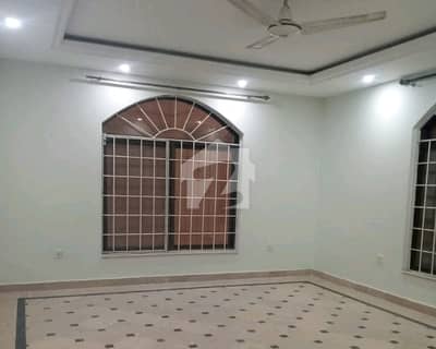 Lower Portion For rent In E-11