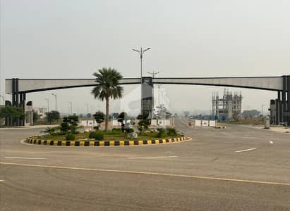 ڈی ایچ اے فیز 8 - بلاک زیڈ 2 ڈی ایچ اے فیز 8,ڈی ایچ اے ڈیفینس,لاہور میں 8 مرلہ کمرشل پلاٹ 4.35 کروڑ میں برائے فروخت۔ ڈی ایچ اے فیز 8 - بلاک زیڈ 2 ڈی ایچ اے فیز 8,ڈی ایچ اے ڈیفینس,لاہور میں 8 مرلہ کمرشل پلاٹ 4.35 کروڑ میں برائے فروخت۔