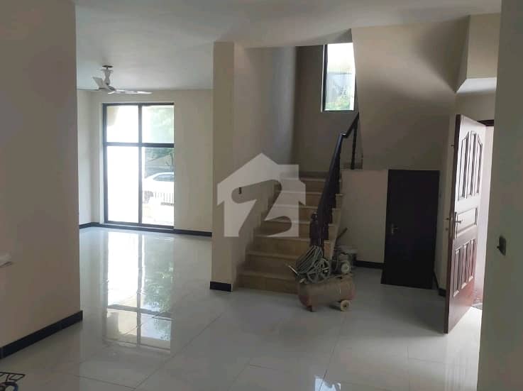 10 Marla House In Gulberg Is Best Option 10 Marla House In Gulberg Is Best Option