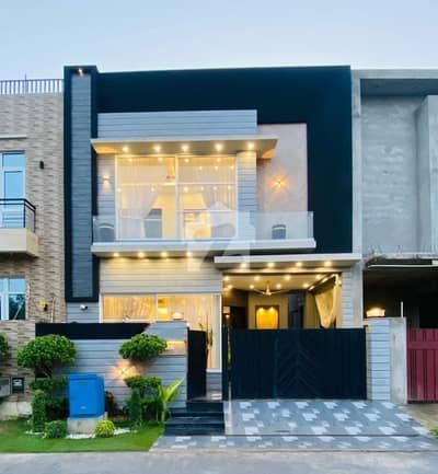 3 Years Installments Plan 1.5 Story 5 Marla Brand New House For Sale In Park View City 3 Years Installments Plan 1.5 Story 5 Marla Brand New House For Sale In Park View City