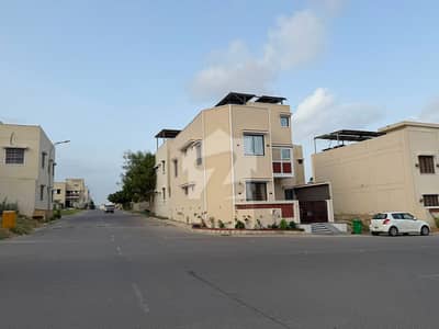 نیا ناظم آباد کراچی میں 6 مرلہ رہائشی پلاٹ 3.5 کروڑ میں برائے فروخت۔