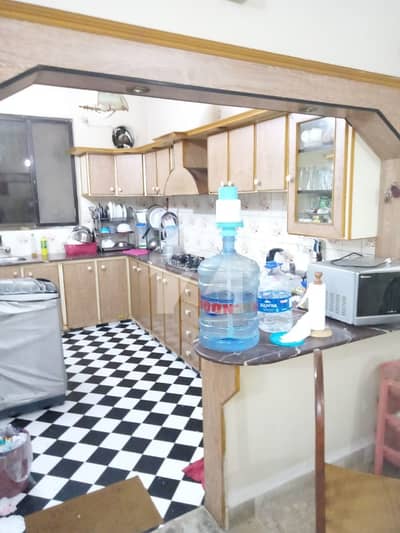 3Bed Drawing Lounge Ground Floor available for rent