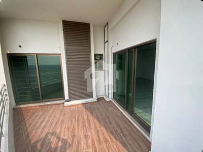 DHA VIEW 8TH FLOOR 10 MARLA FLAT IS AVAILABLE IN ASKARI 11 SECTOR D AT SUPER HOT LOCATION.