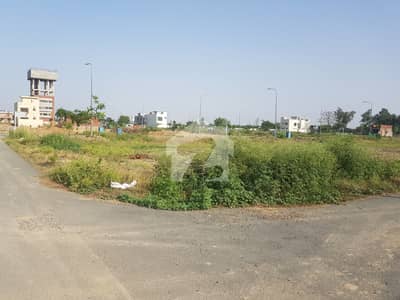 Super Hot Location Very Near To Park 10 Marla Plot Available For Sale