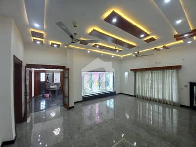Modern 1 Kanal Upper Portion With 3 Bedrooms Available For Rent In Bahria Town Lahore Modern 1 Kanal Upper Portion With 3 Bedrooms Available For Rent In Bahria Town Lahore