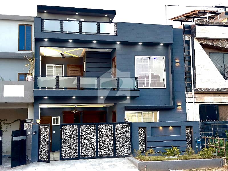 Fasial Margall City House For sale Fasial Margall City House For sale