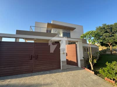 500 Sq Yd Designer Villa with Basement For Sale Precinct-17, Bahria Town Karachi 5 or 6 Beds | Drawing, Dining, Lounge, Modern & Greasy Kitchen 3 Mins Drive from Main Gate | Near Jinnah Avenue & Theme Park. 500 Sq Yd Designer Villa with Basement For Sale Precinct-17, Bahria Town Karachi 5 or 6 Beds | Drawing, Dining, Lounge, Modern & Greasy Kitchen 3 Mins Drive from Main Gate | Near Jinnah Avenue & Theme Park.