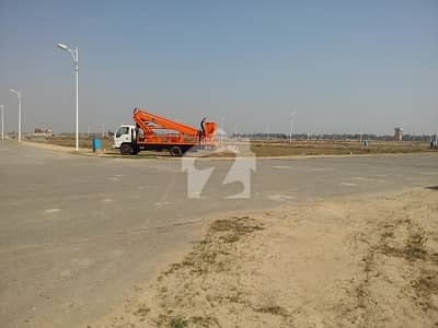 Ideal Location 10 Marla Plot For Sale Direct Access To 150 Feet Wide Main Road Ideal Location 10 Marla Plot For Sale Direct Access To 150 Feet Wide Main Road