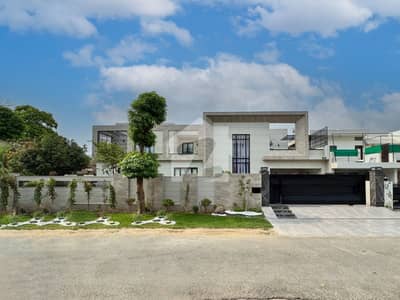 32 Marla Furnished House For Sale In Cavalary Ground