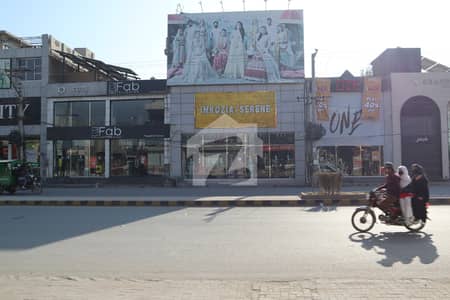 کوہِ نور سٹی فیصل آباد میں 5 مرلہ کمرشل پلاٹ 10.0 کروڑ میں برائے فروخت۔