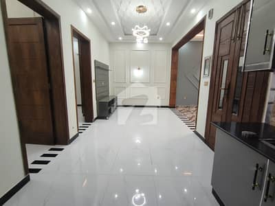 5 Marla Upper Portion Available For Rent In Khayaban E Zafar Housing Society Near University Of Lahore