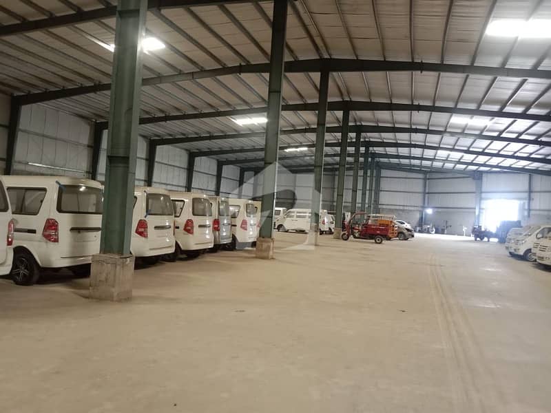 Ideal Warehouse 70000 Square Feet Available For Rent Ideal Warehouse 70000 Square Feet Available For Rent
