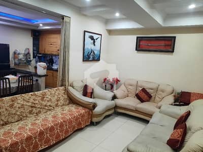 سوان گارڈن اسلام آباد میں 2 کمروں کا 5 مرلہ فلیٹ 1.0 کروڑ میں برائے فروخت۔