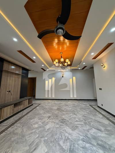 14 Marla Ground Portion Available For Rent G-13/3 14 Marla Ground Portion Available For Rent G-13/3