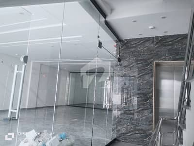 08 MARLA OFFICE FIRST FLOOR WITH ELEVATOR EXCELLENT LOCATION
