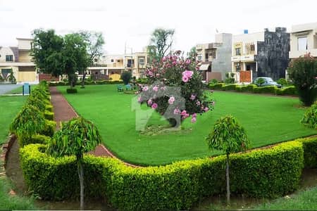 1 KANAL RESIDENTIAL PLOT AVAILABLE FOR SALE IN TARIQ GARDEN BLOCK D | HOT LOCATION | NEAR WAPDA TOWN | VALENCIA TOWN