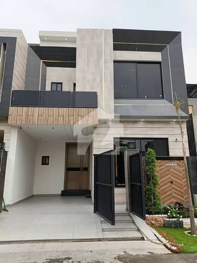 Luxury Living Starts Here | Brand New House In Park View City Lahore Luxury Living Starts Here | Brand New House In Park View City Lahore