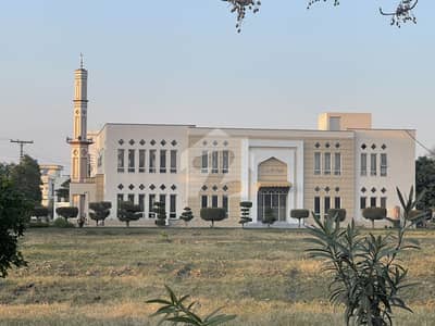 اے ڈبلیو ٹی فیز 1 ۔ بلاک ڈی اے ڈبلیو ٹی فیز 1,اے ڈبلیو ٹی آرمی ویلفیئر ٹرسٹ,رائیونڈ روڈ,لاہور میں 2 مرلہ رہائشی پلاٹ 2.75 کروڑ میں برائے فروخت۔