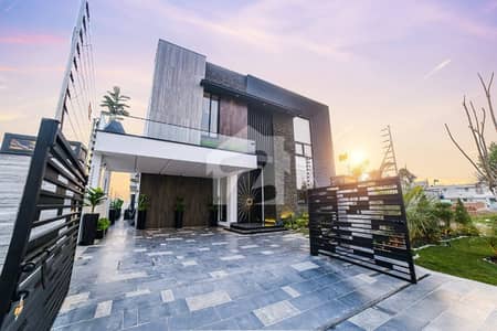 1 Kanal Modern Edge Luxury Furnished House In DHA Phase 7 For Sale