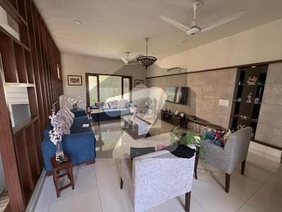 500 Square Yards House In DHA Phase 8 For Rent