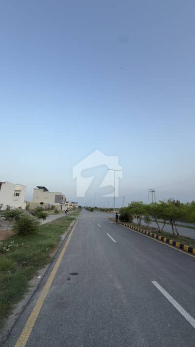 ریگی ماڈل ٹاؤن فیز 3 ۔ بلاک اے1 ریگی ماڈل ٹاؤن فیز 3,ریگی ماڈل ٹاؤن,پشاور میں 1 کنال رہائشی پلاٹ 2.75 کروڑ میں برائے فروخت۔