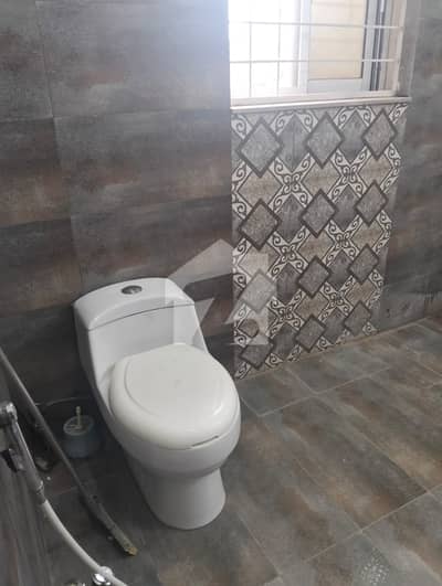 1- Kanal Upper Portion Is Available For Rent 1- Kanal Upper Portion Is Available For Rent