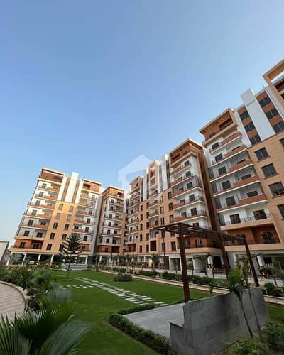 Type A 3 bed dd for rent semi furnished  West open park face