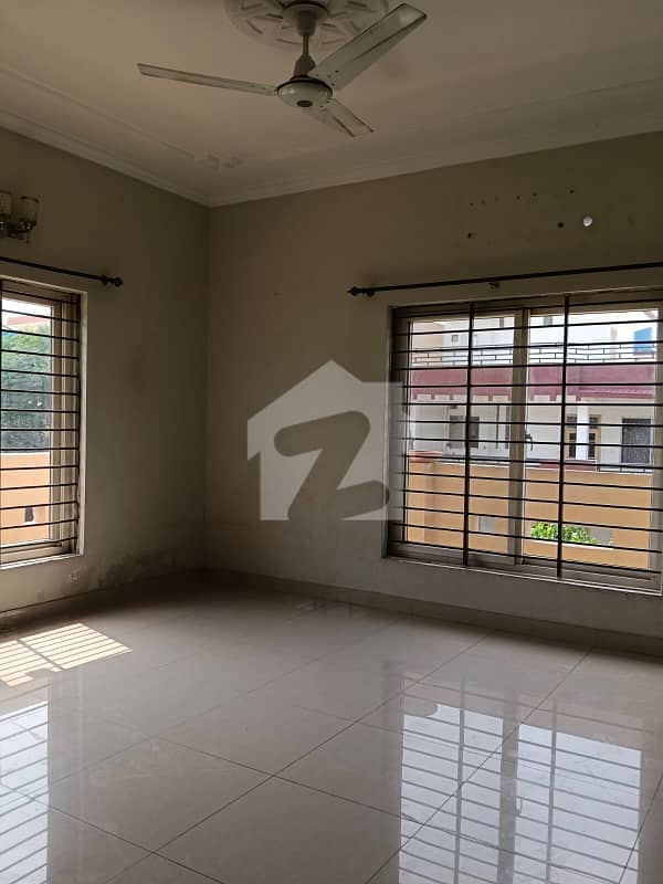 35/70 basement for rent G13 Islamabad 35/70 basement for rent G13 Islamabad
