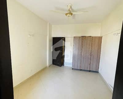 A Flat Of 350 Square Feet In Rs. 4800000