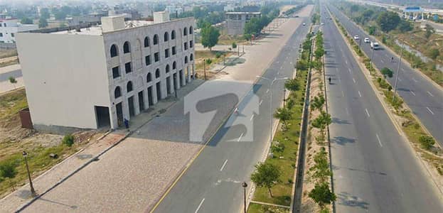 Premium Corner! 05 MARLA Plot For Sale Lake City Lahore.