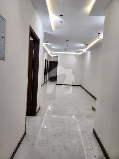 4 BEDROOMS DRAWING FIRST FLOOR PORTION FOR SALE