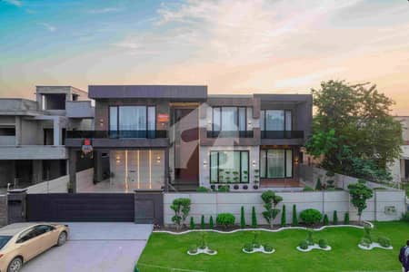 ANW REAL ESTATE PROUDLY OFFERS: 2 KANAL ELEGANT AND FULLY MAINTAINED SUPER HOT LOCATED BUNGALOW IS AVAILABLE IN THE BEST BLOCK OF DHA PHASE 5 LAHORE.