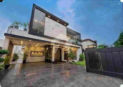 ANW REAL ESTATE PROUDLY OFFERS: 10 MARLA ELEGANT AND FULLY MAINTAINED SUPER HOT LOCATED BUNGALOW IS AVAILABLE IN THE BEST BLOCK OF DHA PHASE 6 LAHORE.