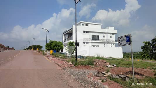 8 Marla Residential Plot for Sale in F-1 | Street 16 | Possession Utility (PU) Paid
