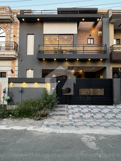 5 Marla Slightly Used Gas Meter Installed House For Sale