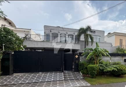 1 KANAL ELEGANT AND FULLY MAINTAINED SUPER HOT LOCATED BUNGALOW IS AVAILABLE IN THE BEST BLOCK OF DHA LAHORE. 1 KANAL ELEGANT AND FULLY MAINTAINED SUPER HOT LOCATED BUNGALOW IS AVAILABLE IN THE BEST BLOCK OF DHA LAHORE.