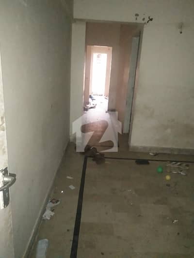 A Flat 725 Square Feet In Gulistan-E-Jauhar - Block 14
