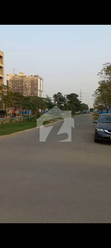 ڈی ایچ اے فیز 7 - سی سی اے 6 ڈی ایچ اے فیز 7,ڈی ایچ اے ڈیفینس,لاہور میں 8 مرلہ کمرشل پلاٹ 9.0 کروڑ میں برائے فروخت۔ ڈی ایچ اے فیز 7 - سی سی اے 6 ڈی ایچ اے فیز 7,ڈی ایچ اے ڈیفینس,لاہور میں 8 مرلہ کمرشل پلاٹ 9.0 کروڑ میں برائے فروخت۔