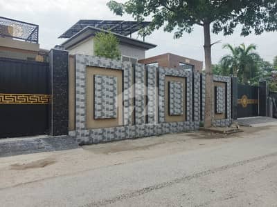 یونیورسٹی ٹاؤن پشاور میں 6 کمروں کا 1 کنال مکان 16.5 کروڑ میں برائے فروخت۔